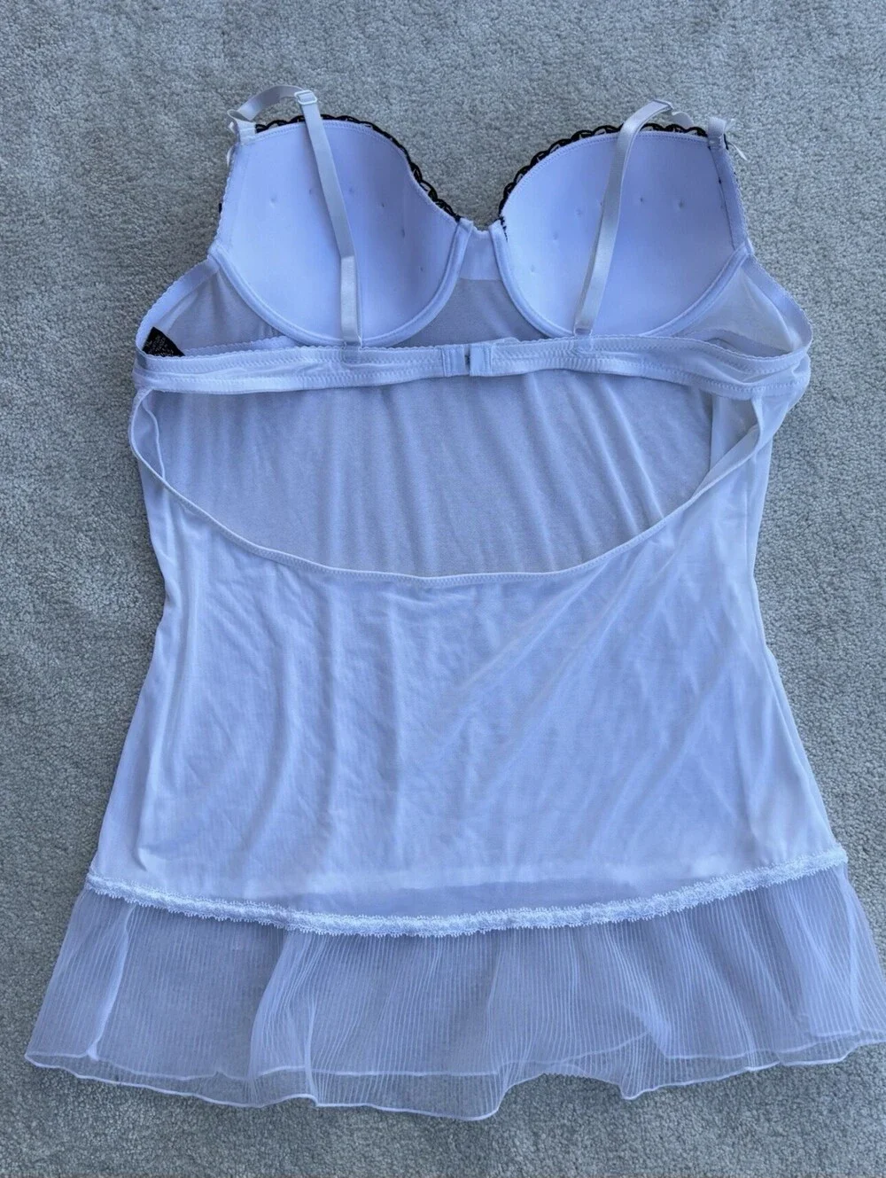 Madison Women’s Intimates XL White And Black Lace Top Slip Gown Padded Cups